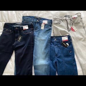NWT!!! (4) Pair Express Jeans